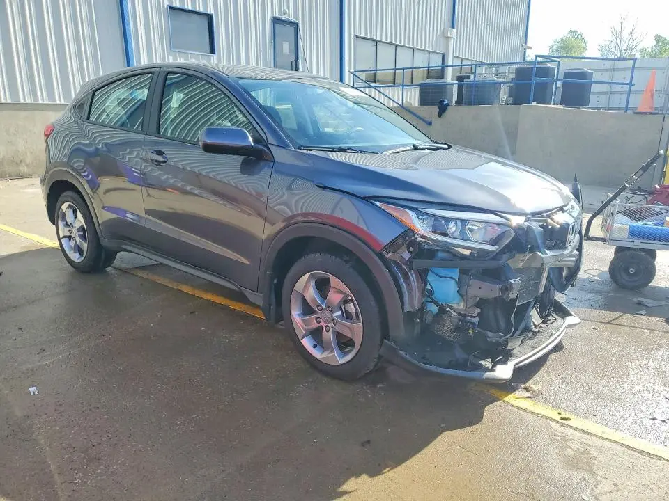 2022 HONDA HR-V LX  