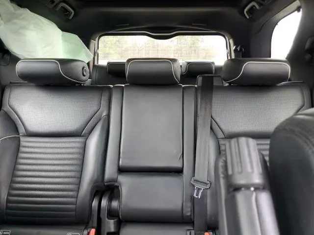 2019 LAND ROVER DISCOVERY HSE LUXURY  