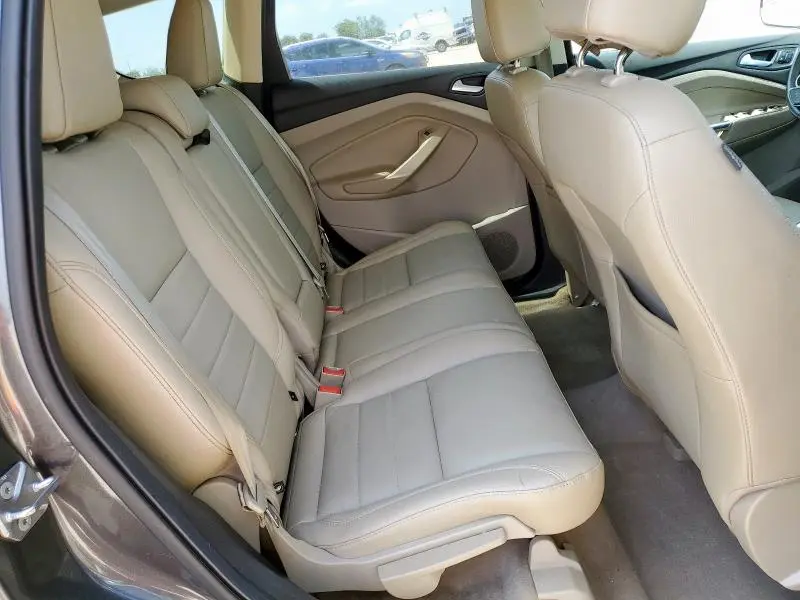 2016 FORD ESCAPE TITANIUM  