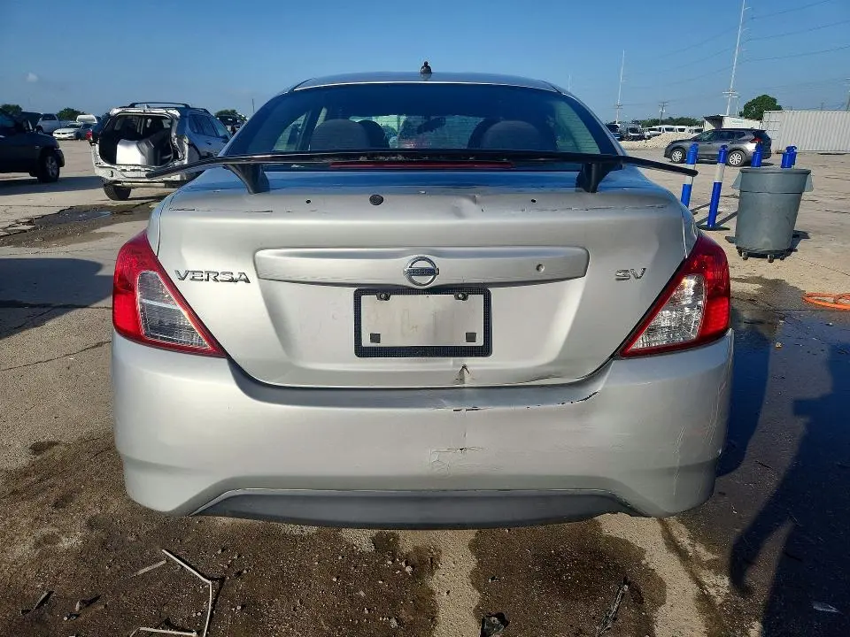 2017 NISSAN VERSA 1.6 SV  
