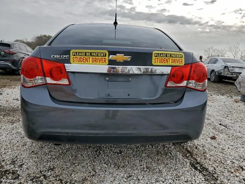 2013 CHEVROLET CRUZE LT  