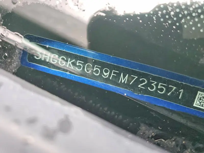 2015 HONDA FIT LX  