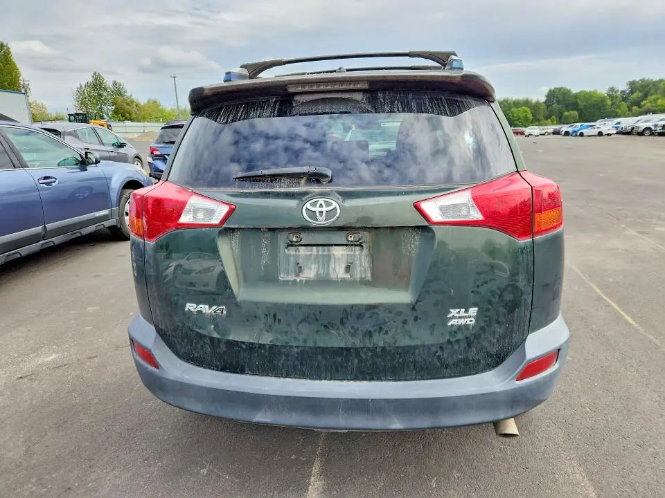 2013 TOYOTA RAV4 XLE  