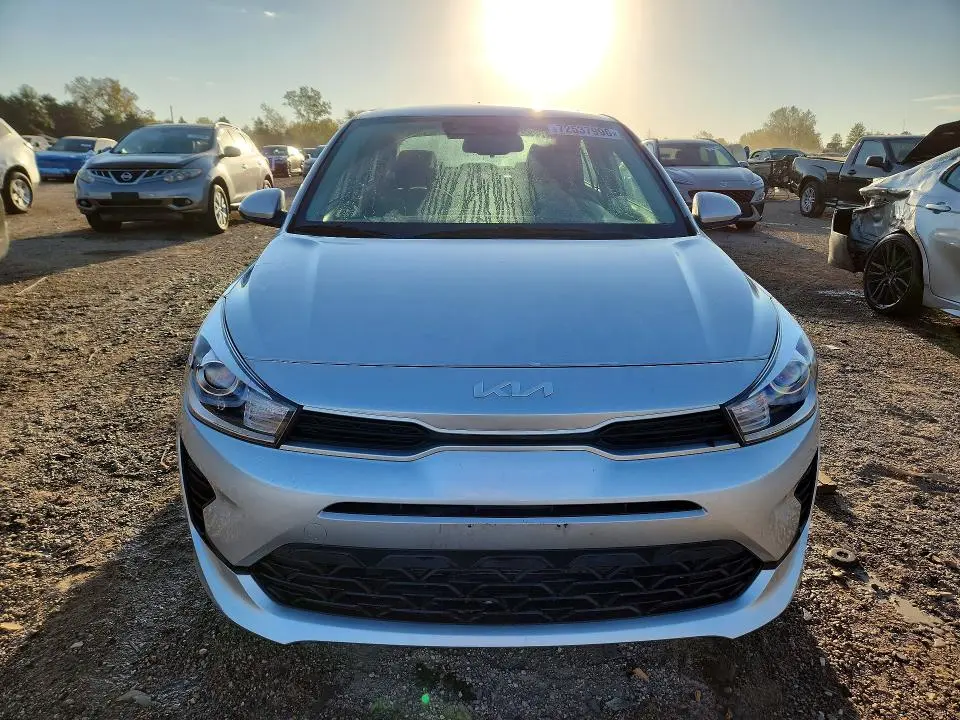 2023 KIA RIO S  