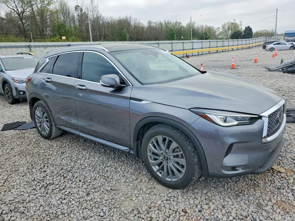 2024 INFINITI QX50 LUXE  