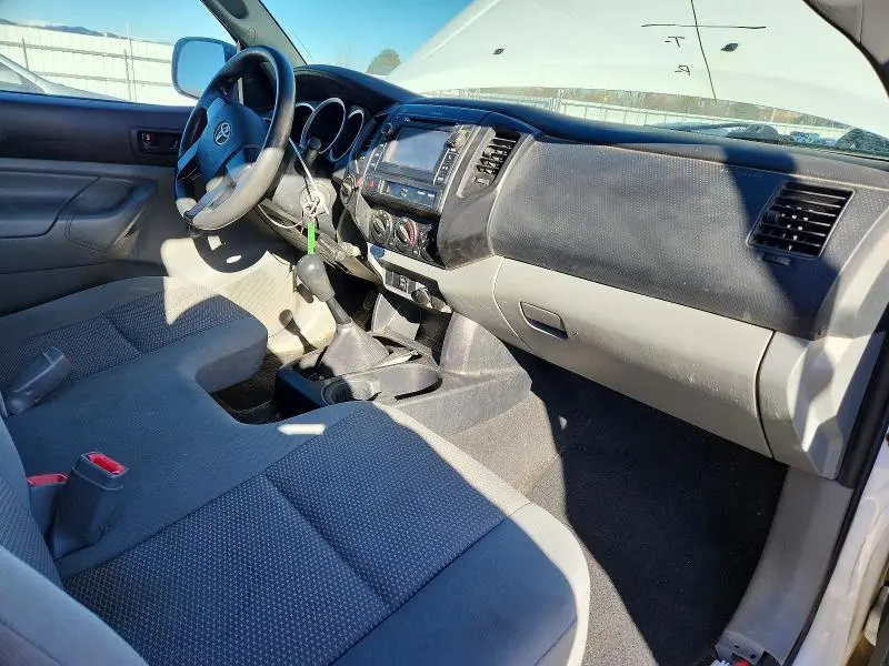 2013 TOYOTA TACOMA   