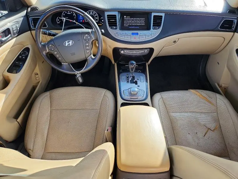 2010 HYUNDAI GENESIS 4.6L  