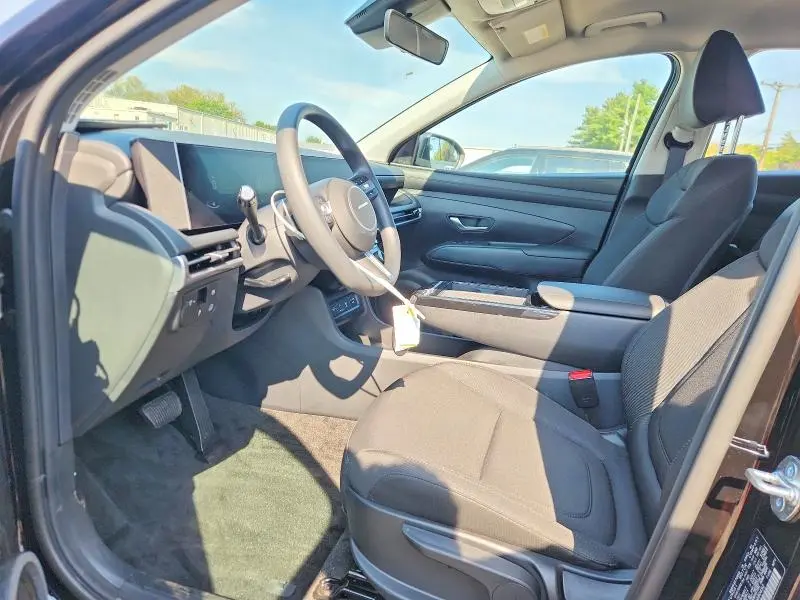 2026 HYUNDAI TUCSON BLUE SE  