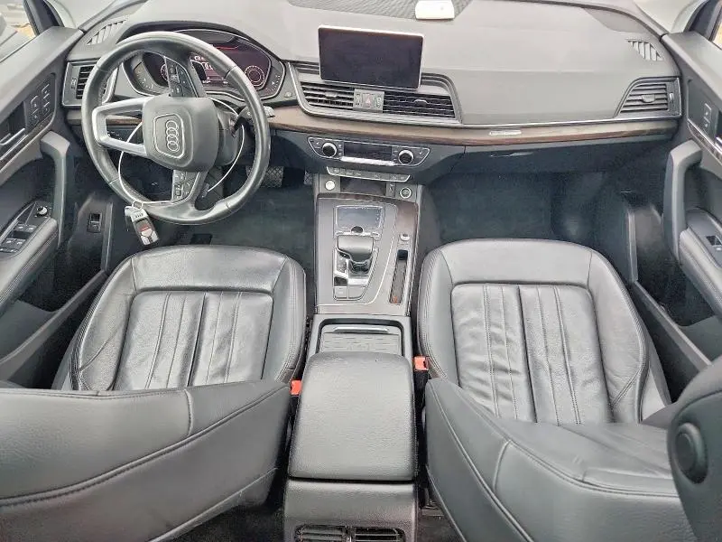2019 AUDI Q5 PREMIUM PLUS  