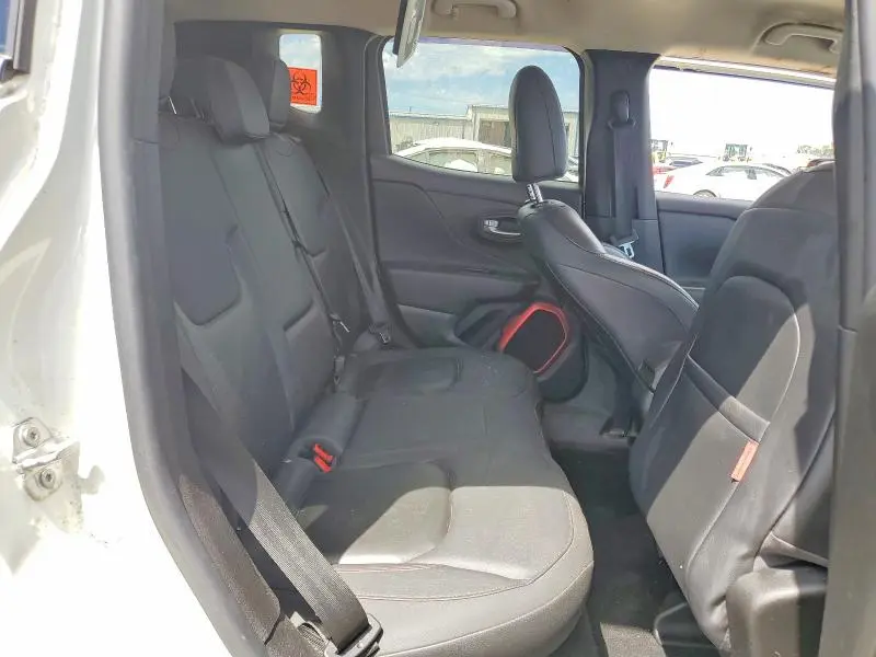 2016 JEEP RENEGADE TRAILHAWK  