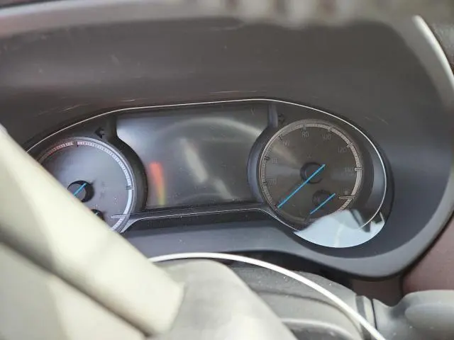 2024 TOYOTA VENZA LE  