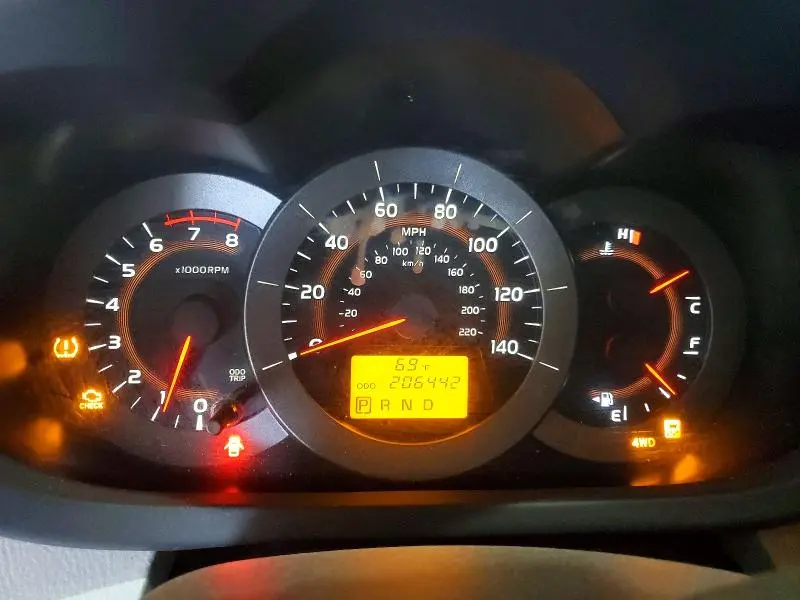 2010 TOYOTA RAV4 BASE  