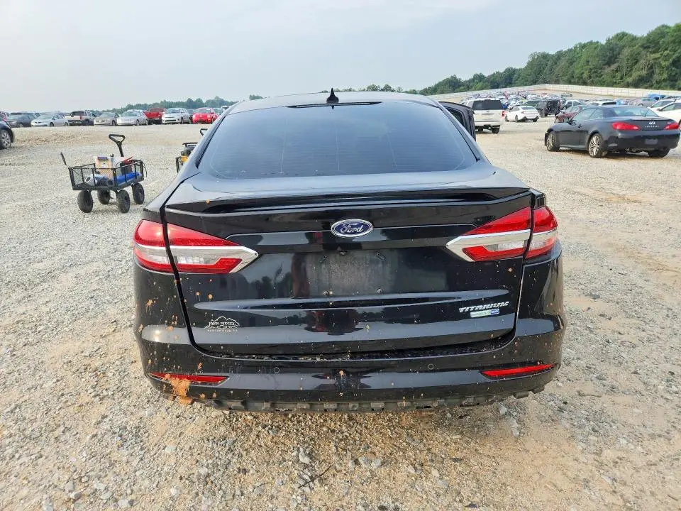 2020 FORD FUSION TITANIUM  