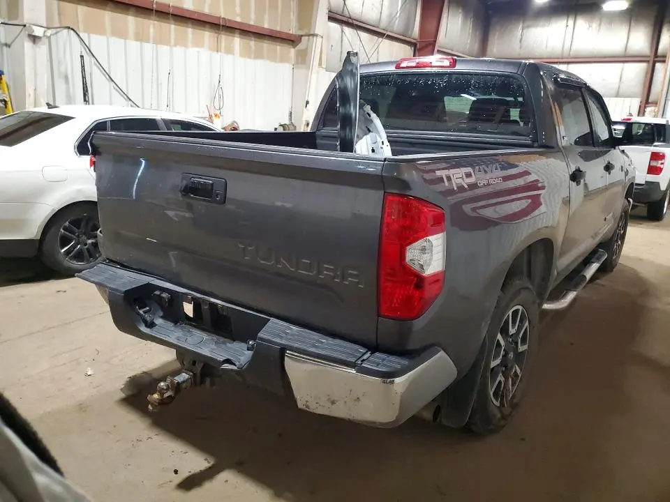2014 TOYOTA TUNDRA CREWMAX SR5  