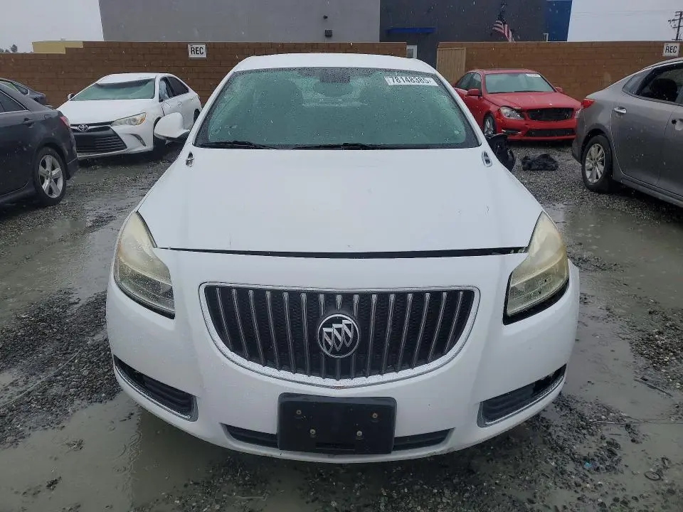 2012 BUICK REGAL   