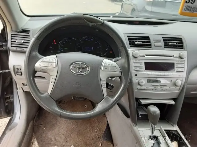 2011 TOYOTA CAMRY HYBRID 