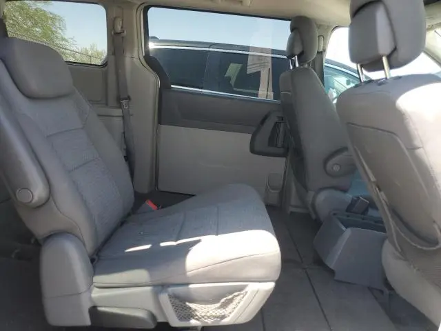 2010 CHRYSLER TOWN & COUNTRY TOURING  