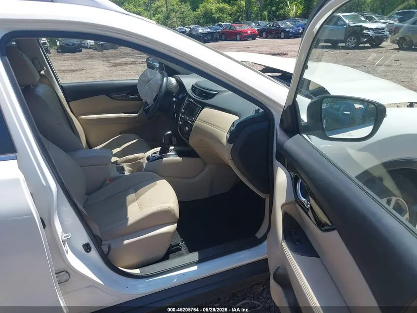 2018 NISSAN ROGUE SL