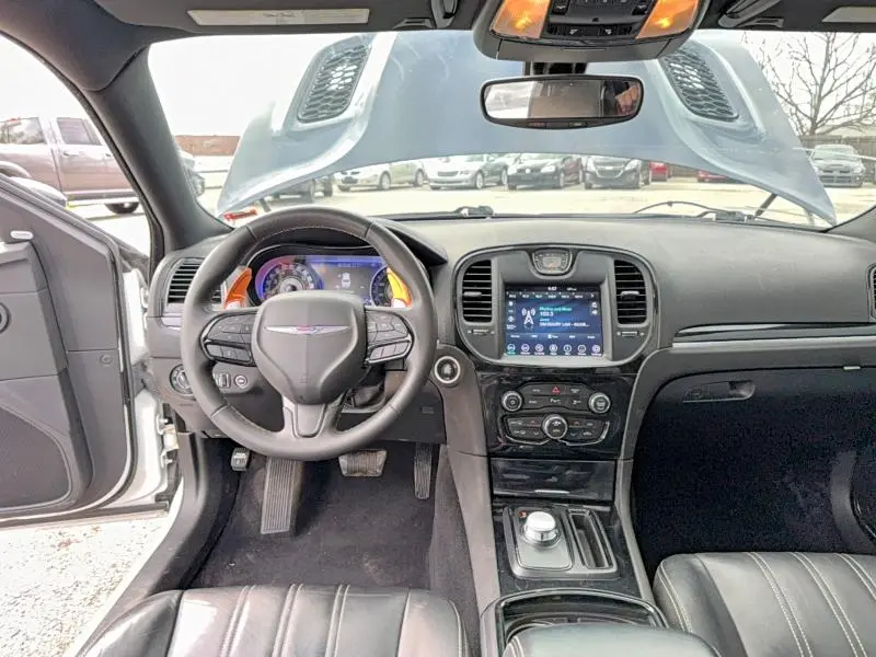 2023 CHRYSLER 300 S  