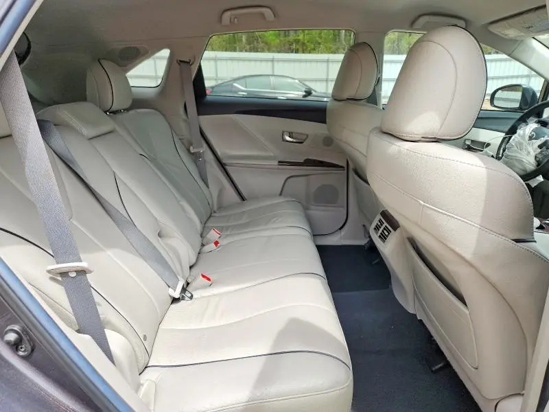 2012 TOYOTA VENZA XLE  