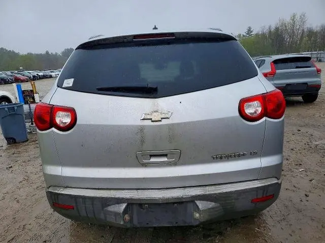 2012 CHEVROLET TRAVERSE LS  