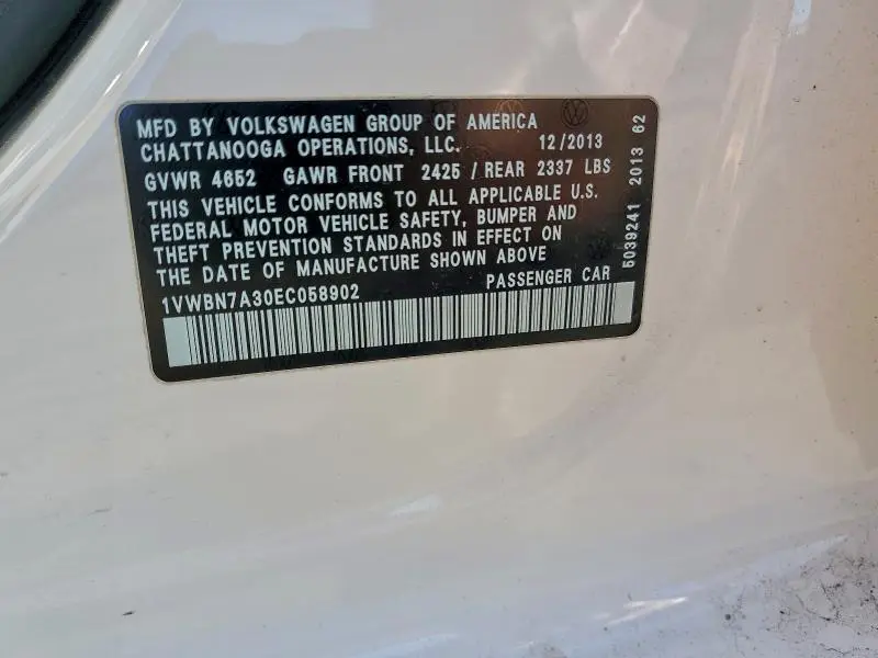 2014 VOLKSWAGEN PASSAT SE  