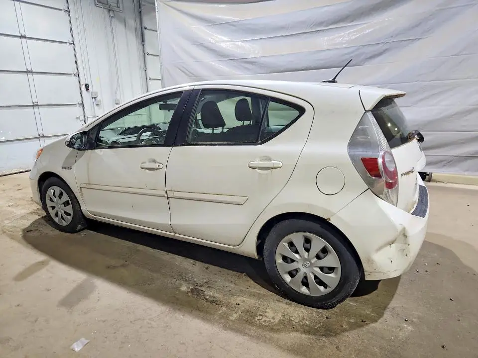 2012 TOYOTA PRIUS C THREE  