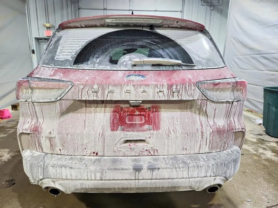 2021 FORD ESCAPE SE  