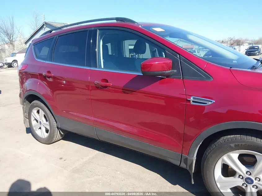 2014 FORD ESCAPE SE