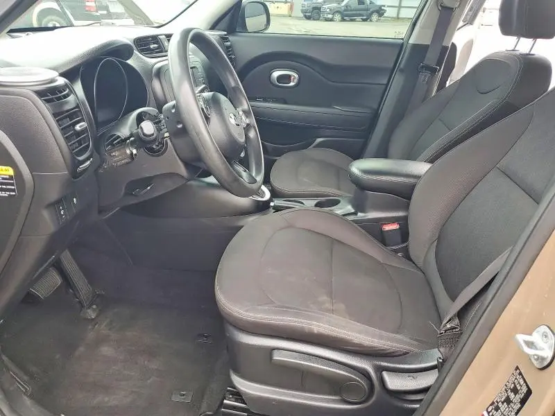 2016 KIA SOUL   