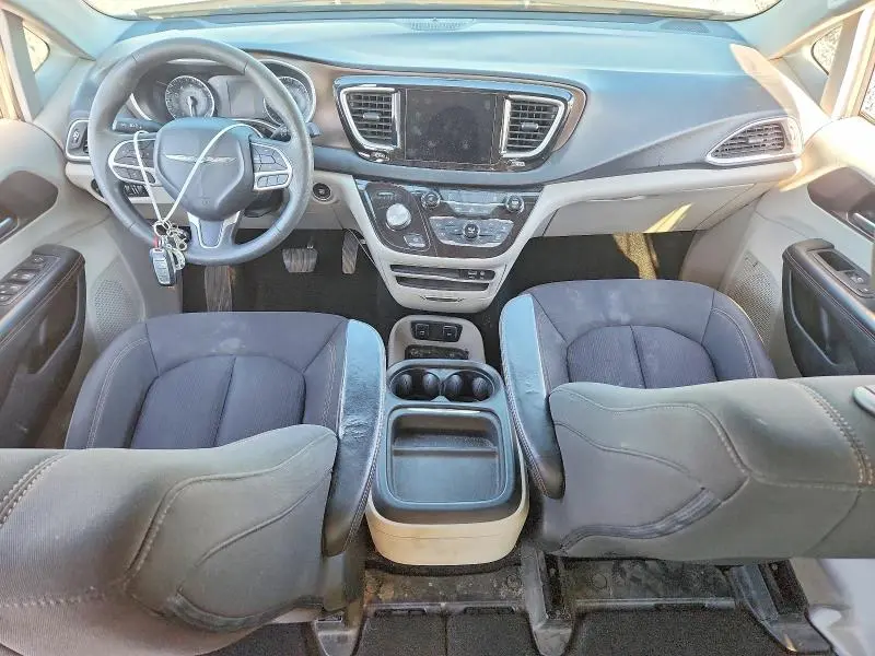 2017 CHRYSLER PACIFICA TOURING L  