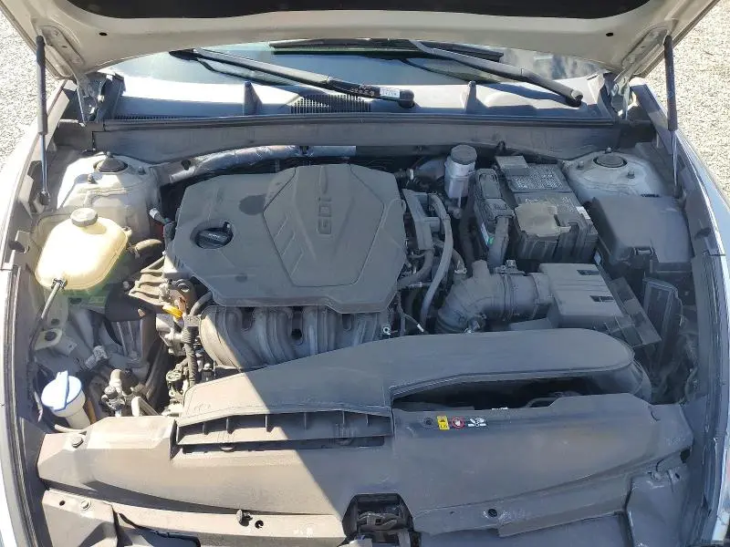 2020 HYUNDAI SONATA SE  