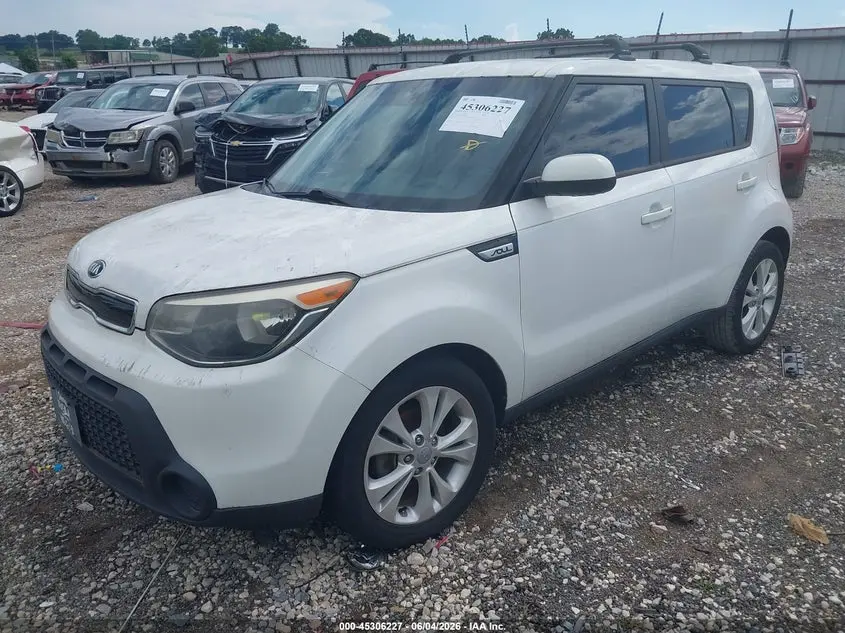 2015 KIA SOUL +