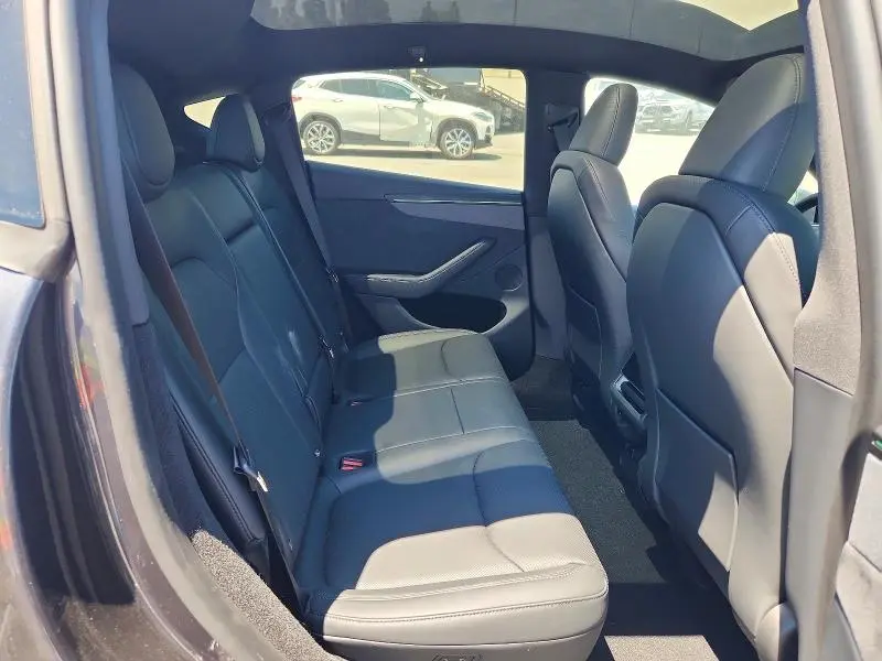 2026 TESLA MODEL Y   