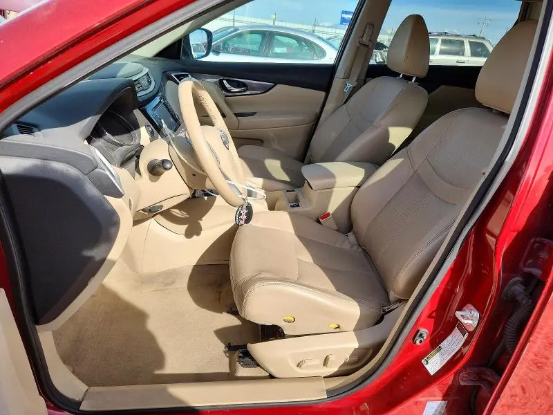 2015 NISSAN ROGUE SL  