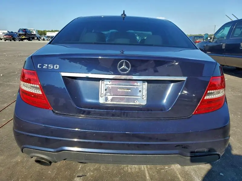 2012 MERCEDES-BENZ C 250  