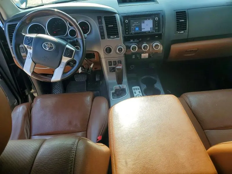 2016 TOYOTA SEQUOIA PLATINUM  