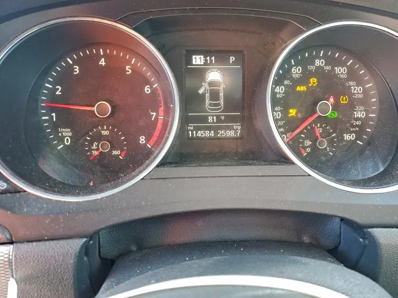 2017 VOLKSWAGEN JETTA SE  