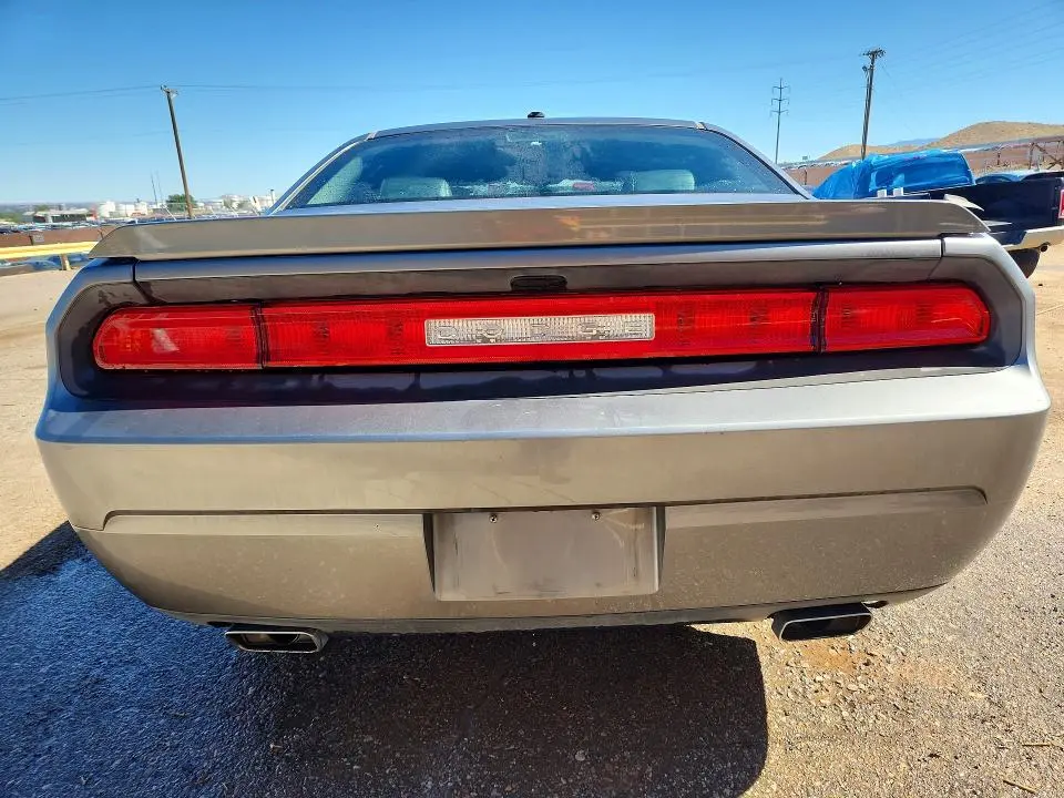 2012 DODGE CHALLENGER SXT  