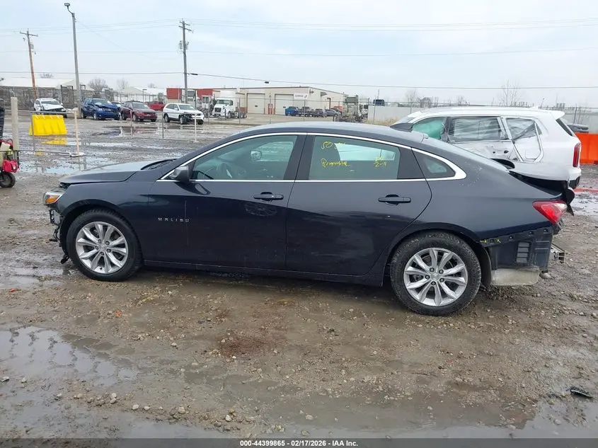 2022 CHEVROLET MALIBU FWD LT