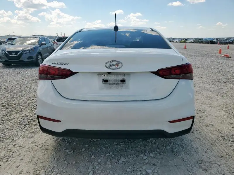 2018 HYUNDAI ACCENT SE  