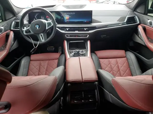 2024 BMW X6 M60I  