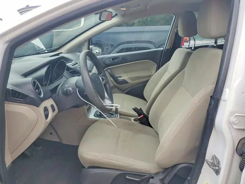2019 FORD FIESTA SE  
