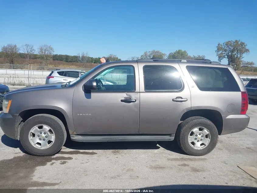 2011 CHEVROLET TAHOE LT