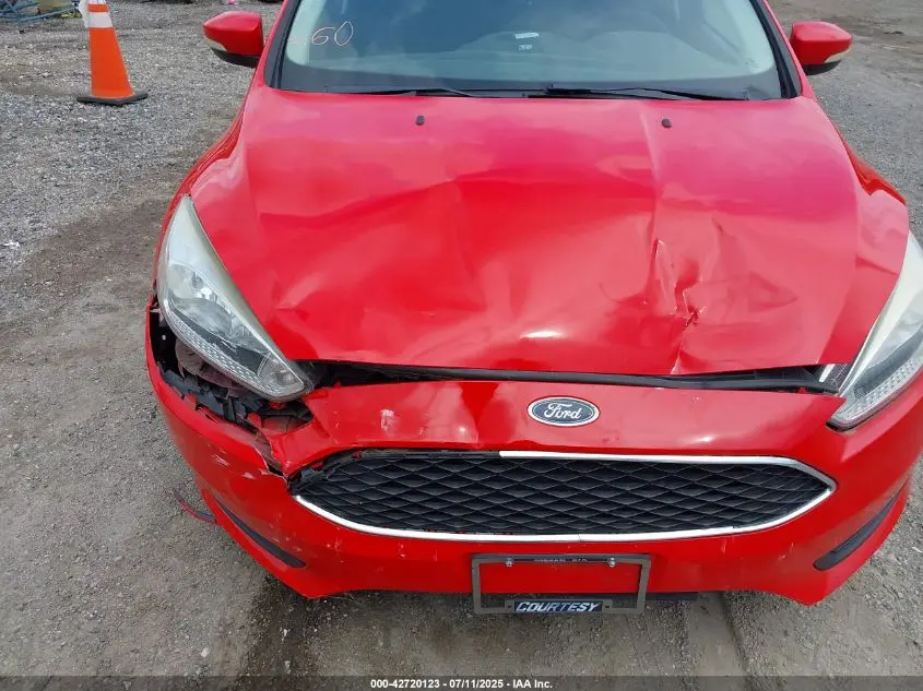 2016 FORD FOCUS SE