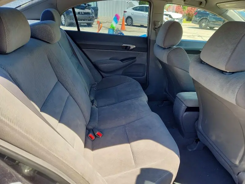 2010 HONDA CIVIC LX  