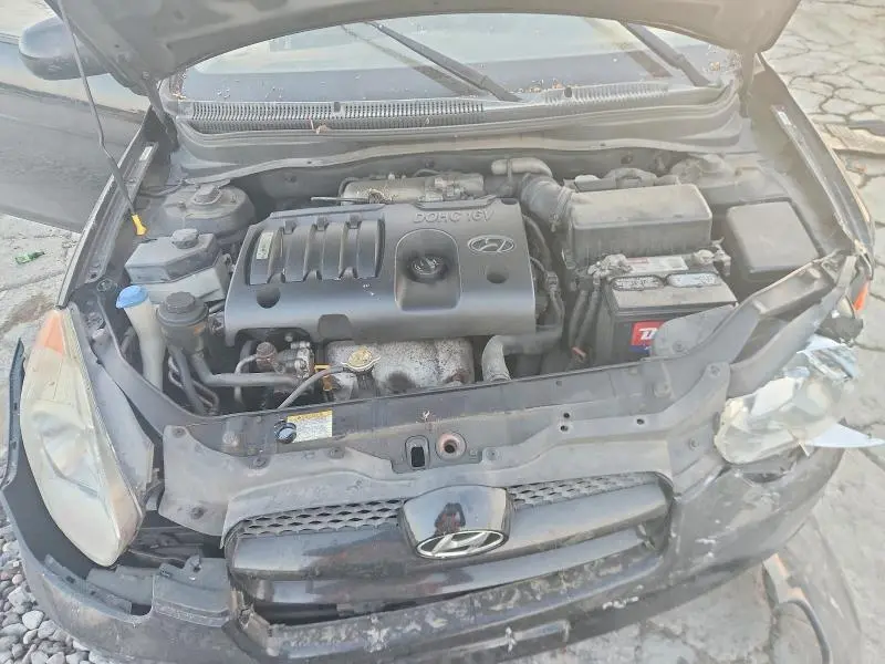 2011 HYUNDAI ACCENT GS  