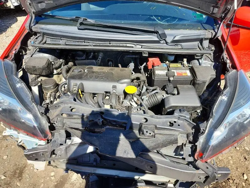2015 TOYOTA YARIS 3-DOOR LE  