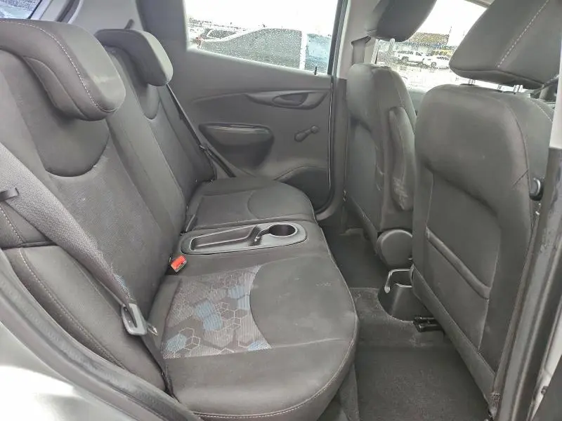 2016 CHEVROLET SPARK LS  