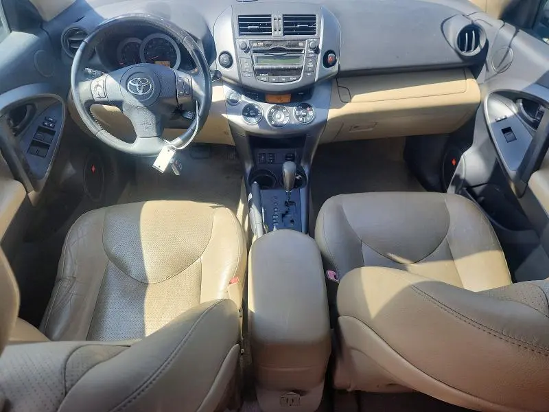 2011 TOYOTA RAV4 LIMITED  